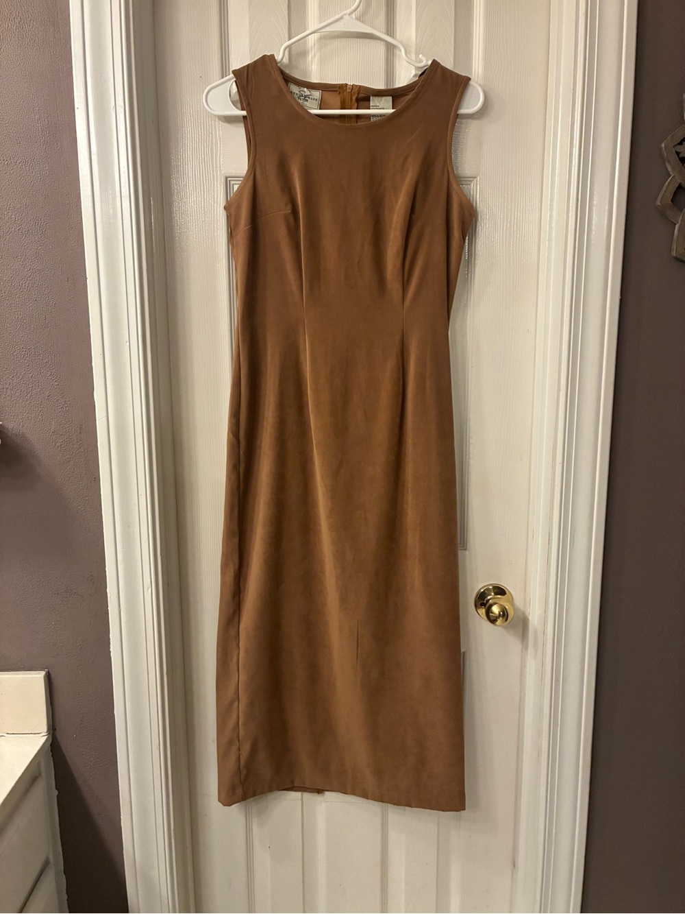 Classic Sleeveless Midi Dress in Camel